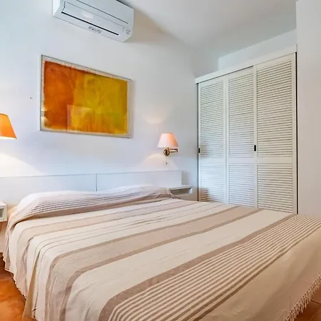 Holiday home Scirocco West