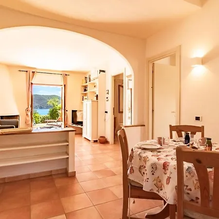 Scirocco West Holiday home