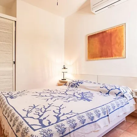 Scirocco West Holiday home